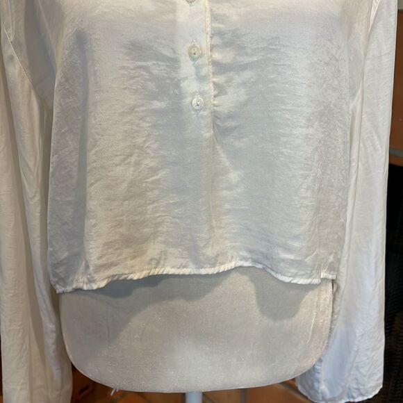 ZARA White Fillsens Crop 1/2 Button-Up Henley, M! - Picture 3 of 9